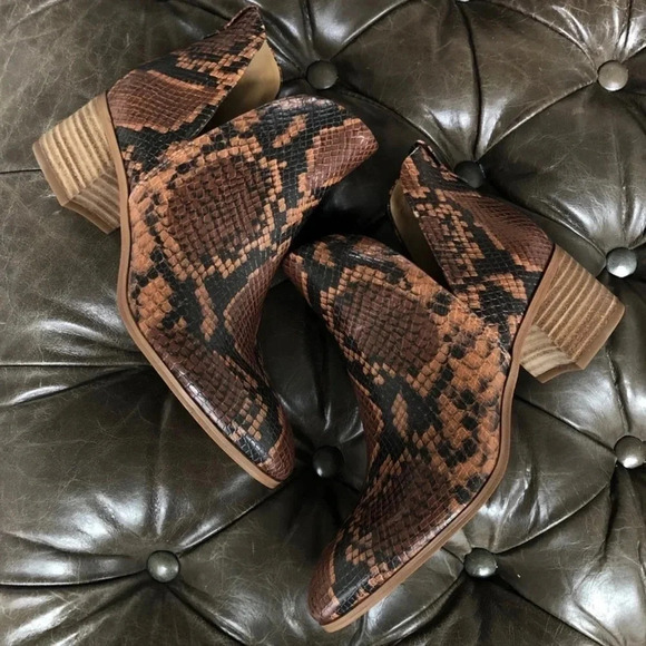 New Franco Sarto Roar Snake Notched Bootie cognac embossed animal print boots - Picture 3 of 8